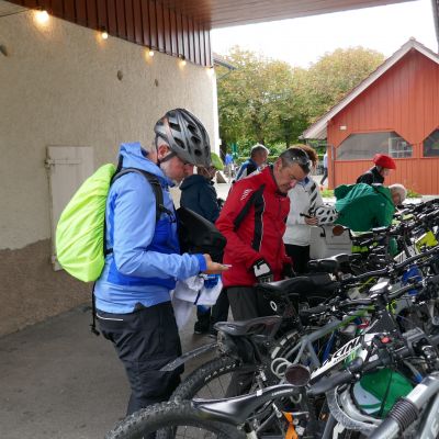 090 Unterstand für  unsere Stahlrösser